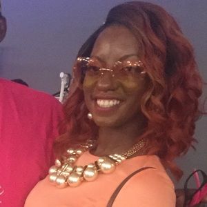 Meet your Posher, Demetria